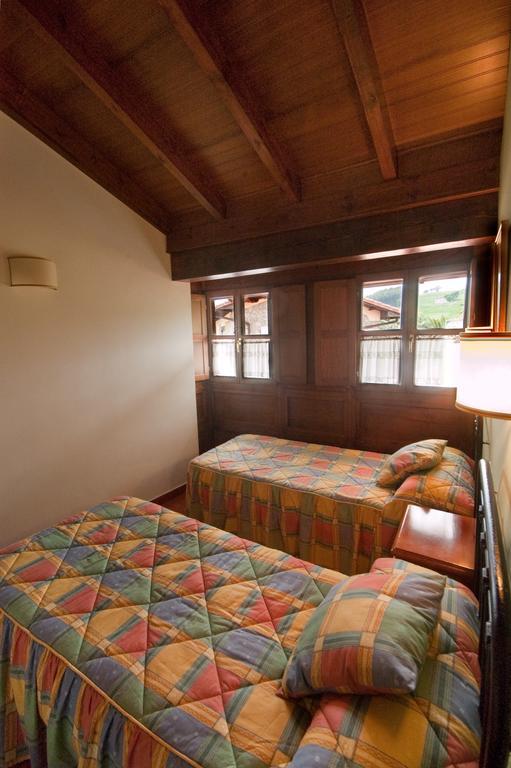 Apartamentos El Cueto De Los Collado Villanueva de Pria Luaran gambar