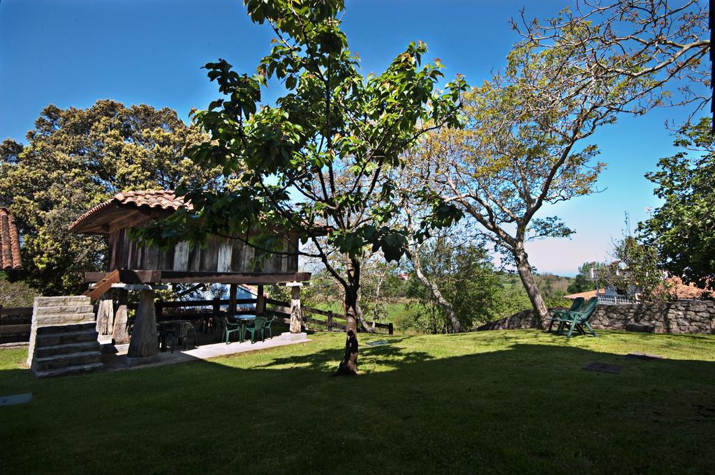 Apartamentos El Cueto De Los Collado Villanueva de Pria Luaran gambar