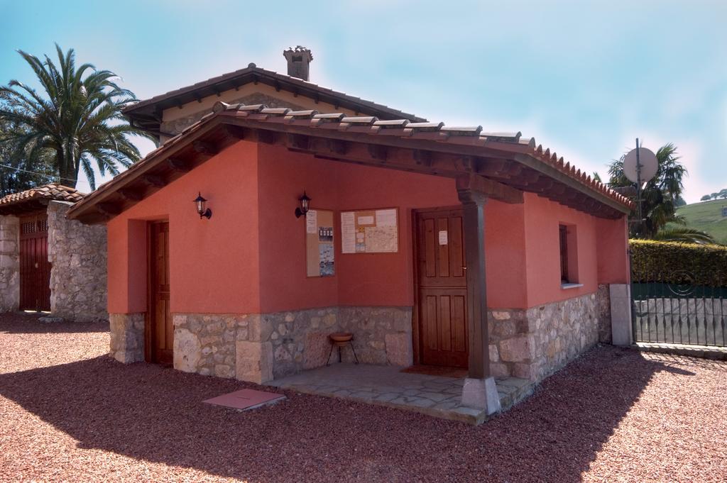 Apartamentos El Cueto De Los Collado Villanueva de Pria Luaran gambar